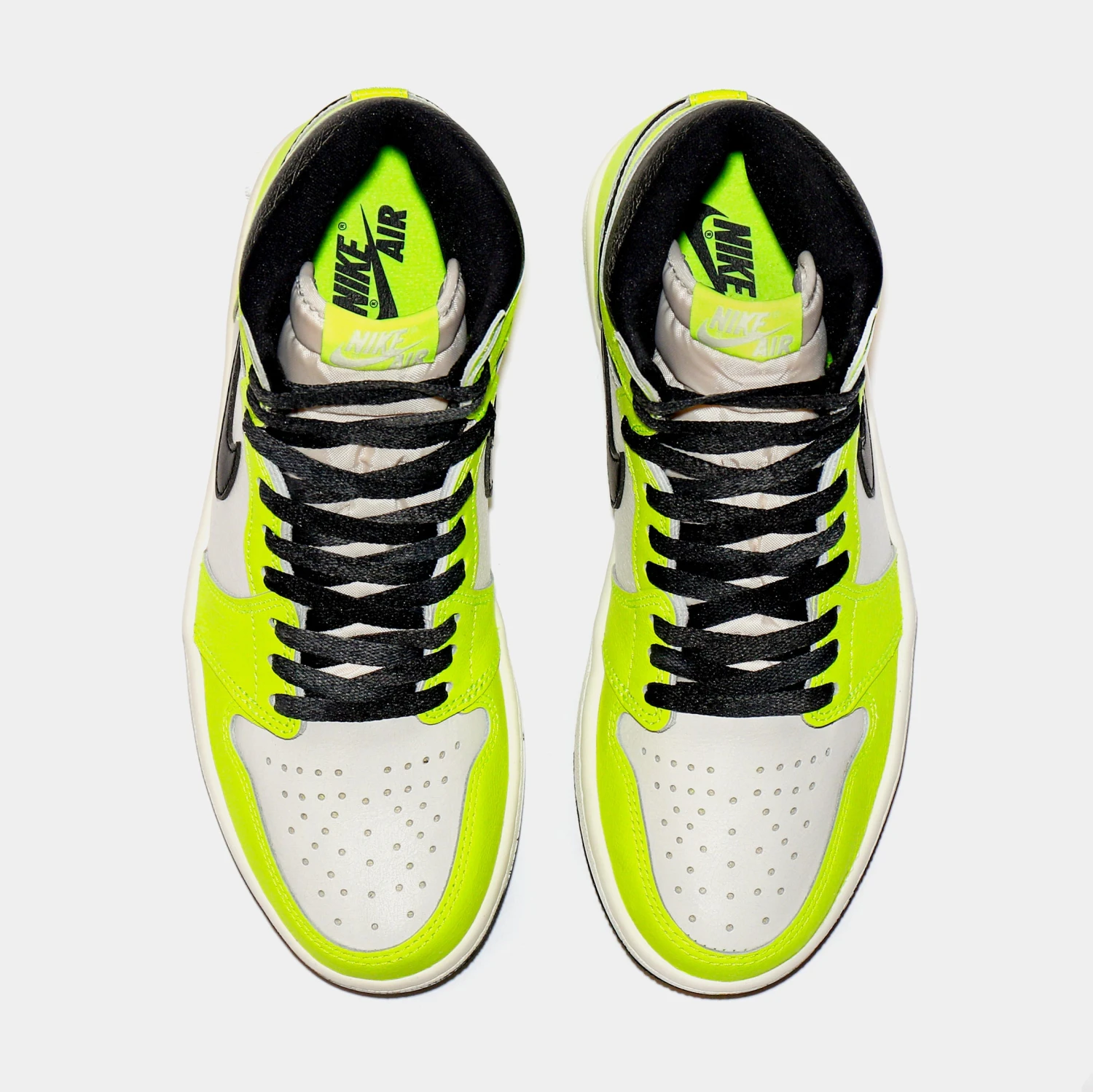 Air Jordan 1 High OG Visionaire Mens Lifestyle Shoes (Black/Neon Yellow) Free Shipping 7 Air Jordan 1 High OG Visionaire Mens Lifestyle Shoes (Black/Neon Yellow) Free Shipping - Image 5