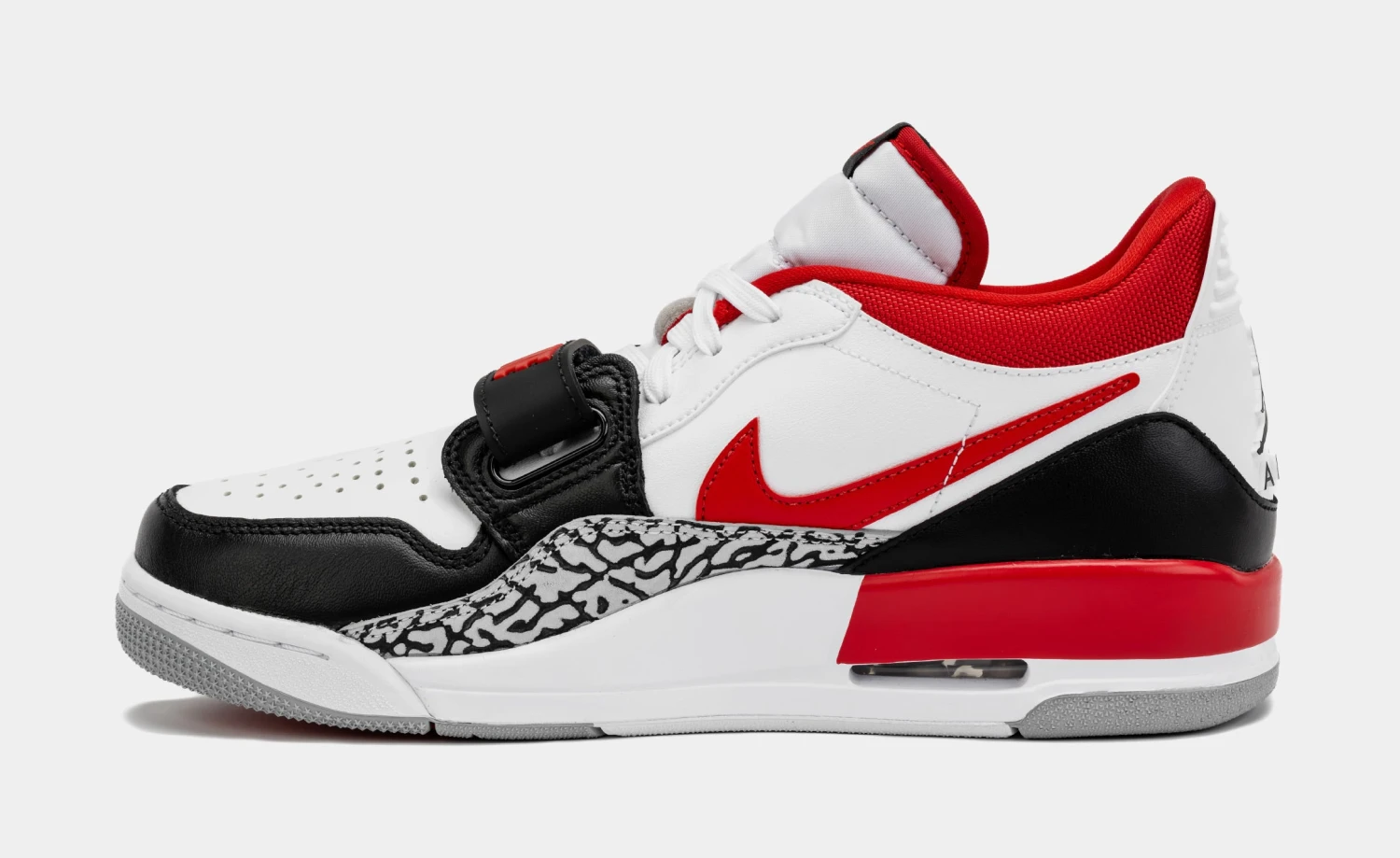 Air Jordan Legacy 312 Low Mens Basketball Shoes (White/Red) 4 Air Jordan Legacy 312 Low Mens Basketball Shoes (White/Red) - Image 2