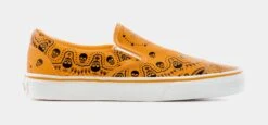 Vans Classic Slip On Mens Skate Shoe (Yellow)