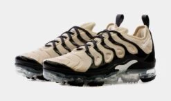 Nike Air VaporMax Plus Beige Black Mens Running Shoes (Beige/Black) -FreshKicks Store 8e907b3b17c4d18390ec04a273b67aad