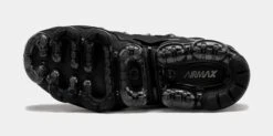 Nike Air VaporMax Plus Mens Running Shoes (Black) -FreshKicks Store 9b7f820ca38b90b273b465552a60178f